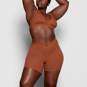 SKIMS SOFT LOUNGE BOXER LIMITED EDITION: COPPER XS